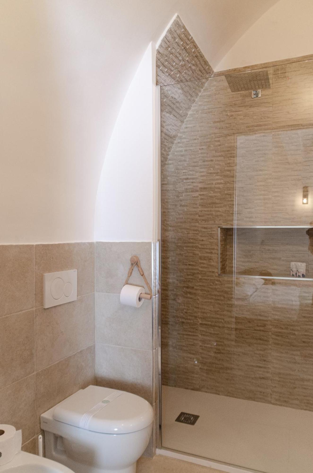 Aca Suite Luxury With Jacuzzi Adelfia Exteriör bild